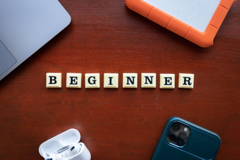 Beginner’s Guide To Minimalism: 11 Steps to Get Started Living With Less - BookMoodMatch