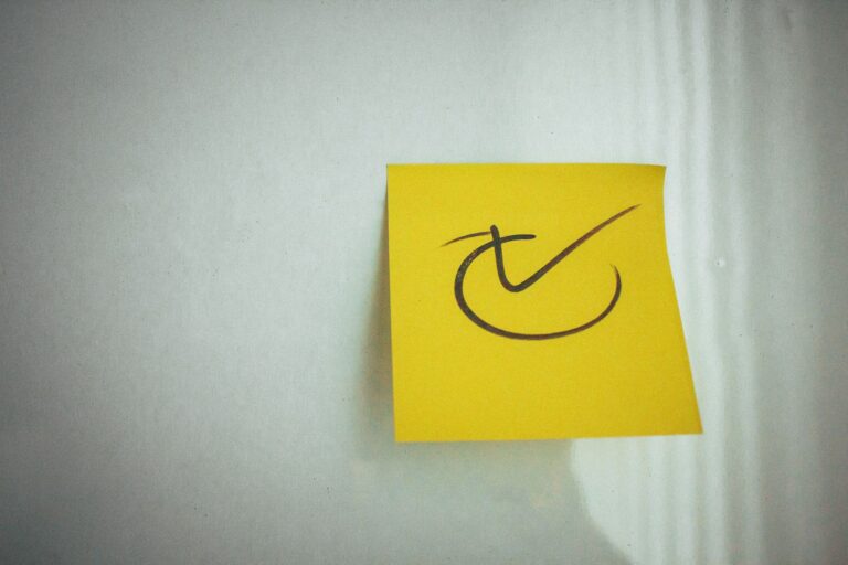Bullet Point Symbol Copy & Paste (•) - Dots, Squares & Lists