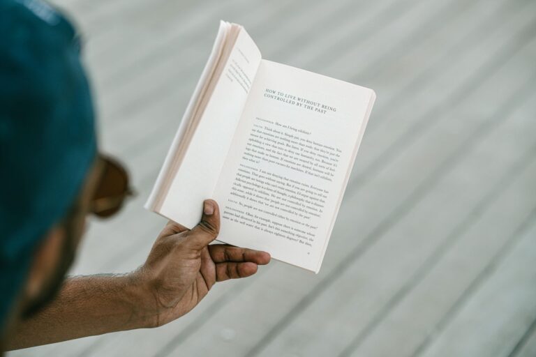 Rereading Books Doesn't Waste Time: How It Improves Your Analysis Skills