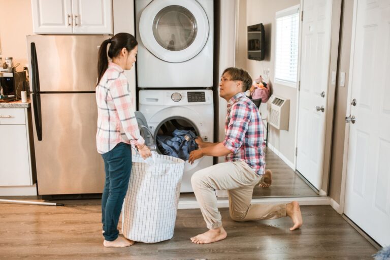This Printable Chore Chart for Couples Can Help Put an End to Arguments - bookmoodmatch