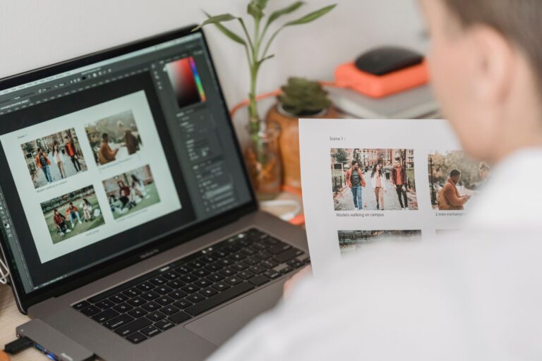 Mastering the Art of Review Comparison: Your Ultimate Guide - BookMoodMatch